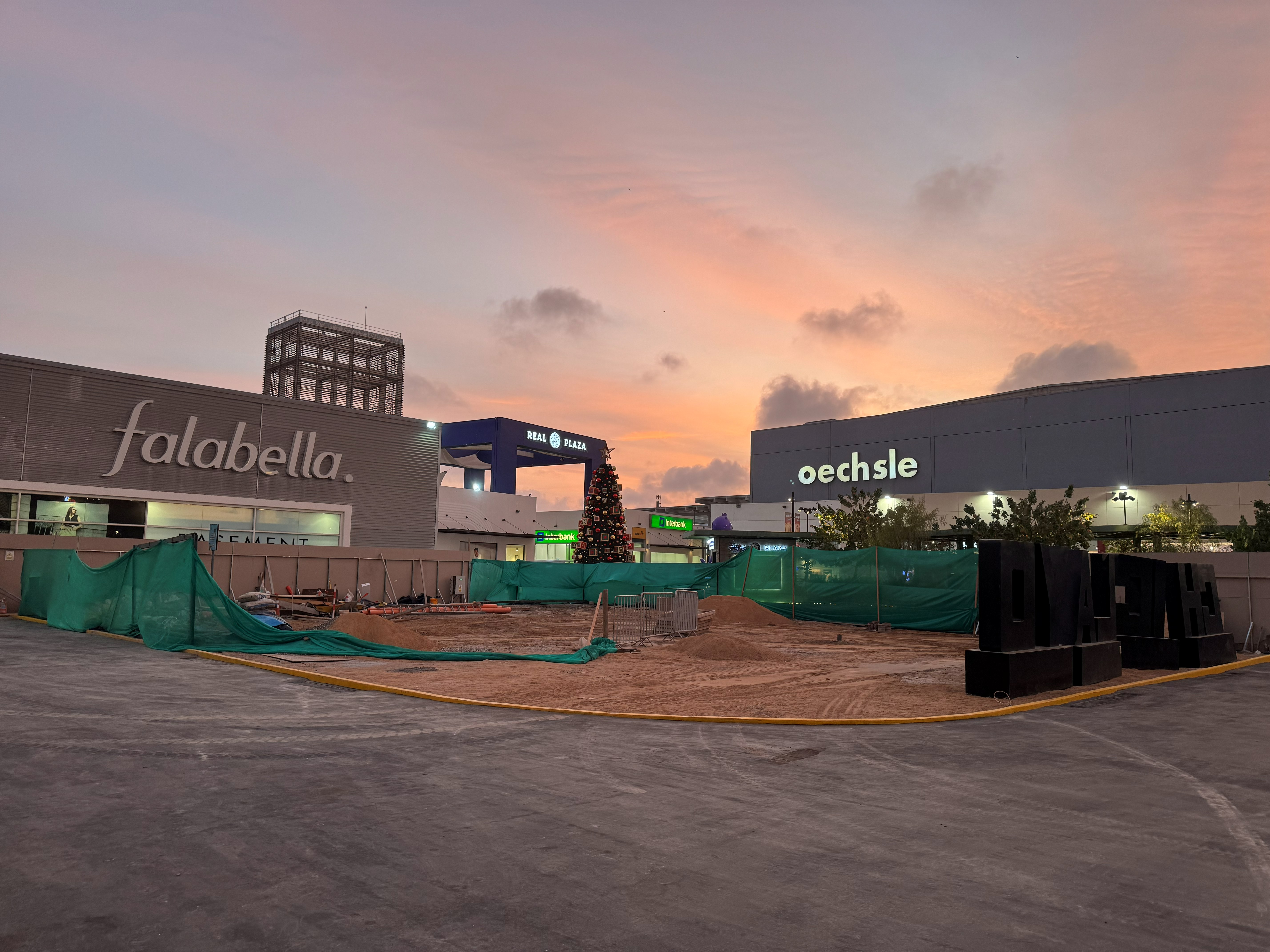 Cámara de Bombeo JapiBici Real Plaza Chiclayo