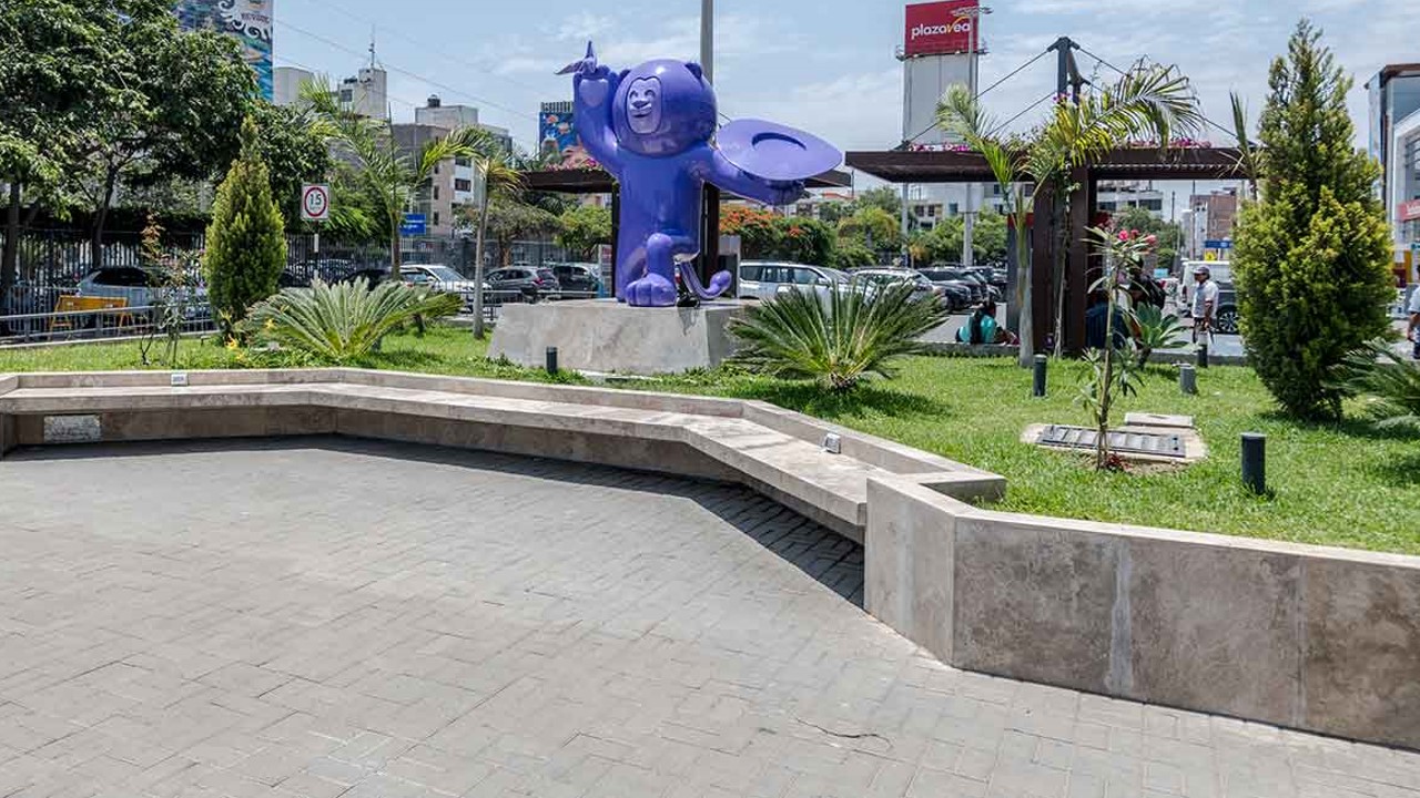 Construcción de Plaza Layo Real Plaza Trujillo